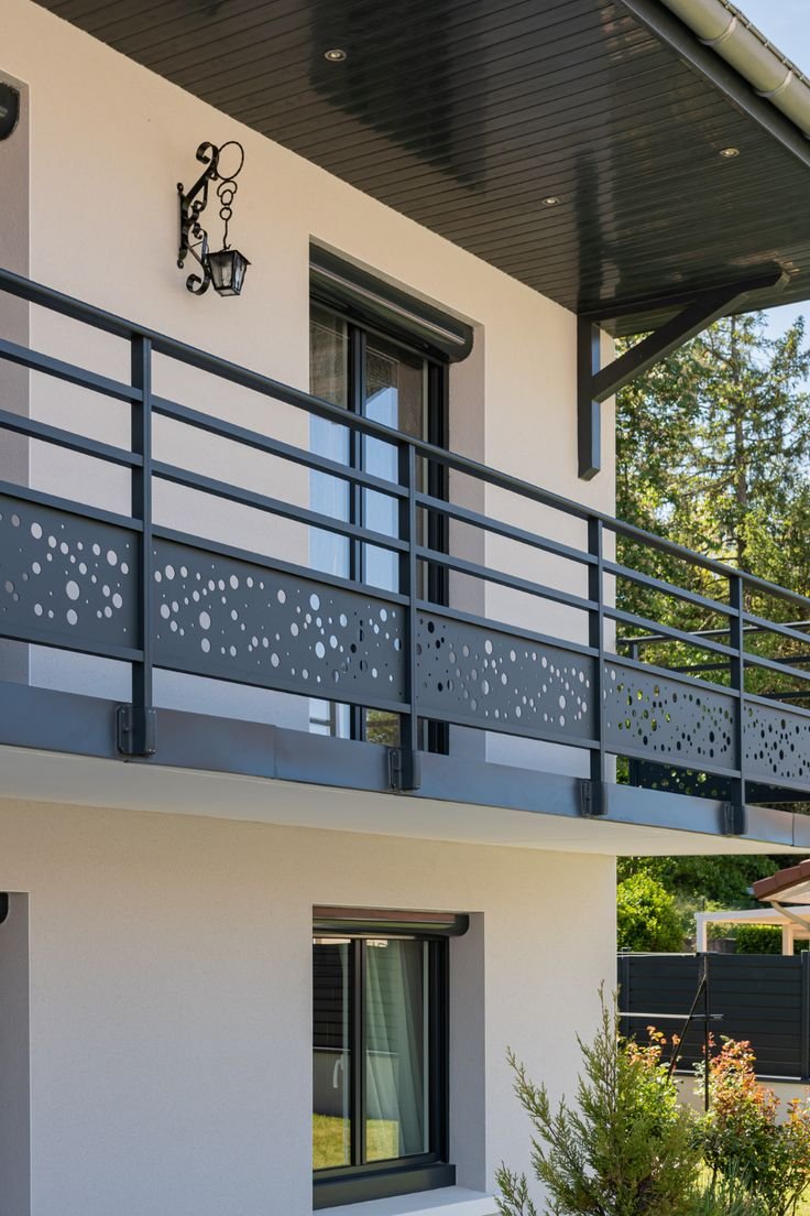 Railing